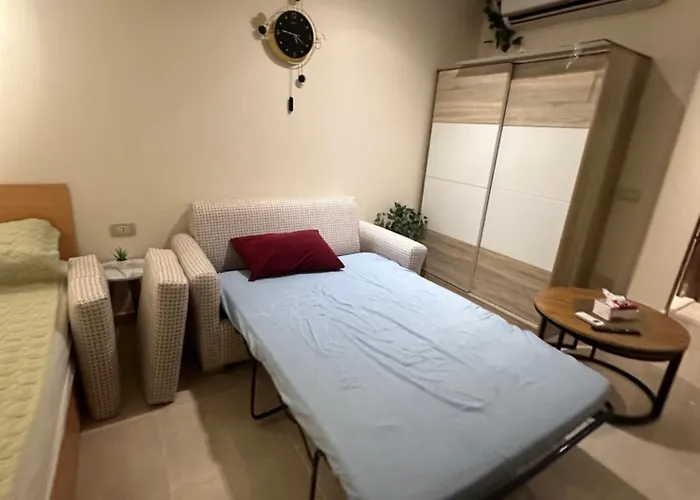 Unique Free Access Otel