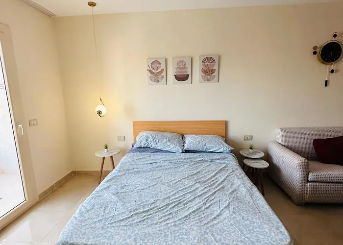 Unique Free Access Otel *